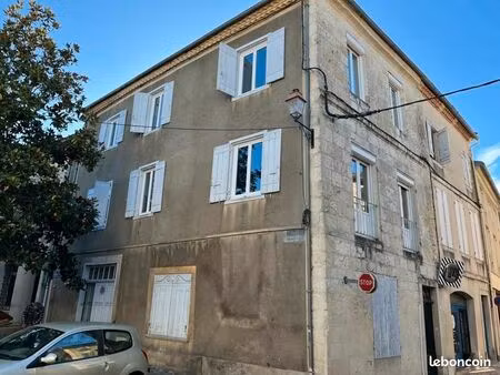 immeuble 190 m² condom