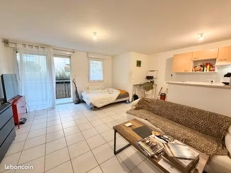 appartement 1 pièce 33 m²