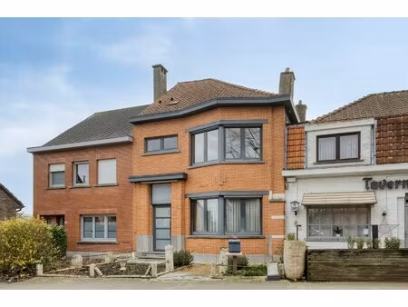 te renoveren charmewoning op centrale ligging