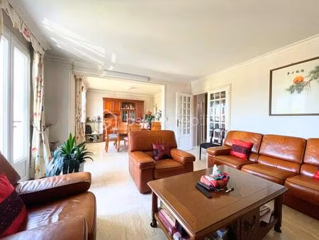 pavillon de 140 m² à tremblay-en-france