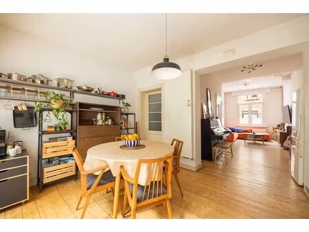 lichtrijke stadswoning met authentieke elementen