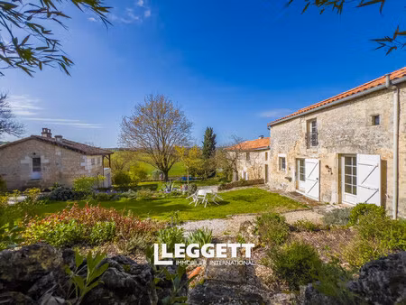 maison 6 pièce(s)  mouthiers-sur-boëme