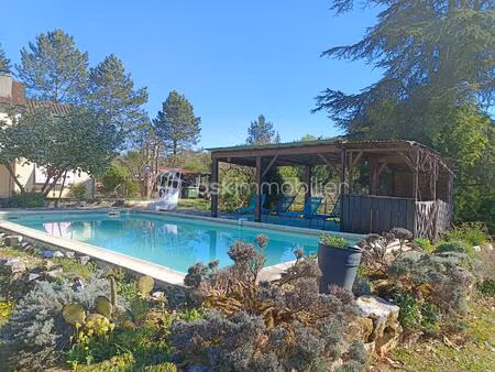 maison de 198 m² à tourtoirac