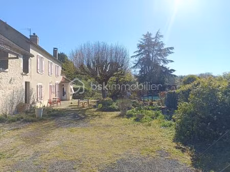 maison de 198 m² à tourtoirac