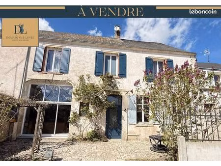 maison de bourg t5 de 243 m² avec jardin