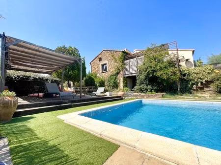 vente villa 5 pièces d'environ 130m2 avec piscine et garage