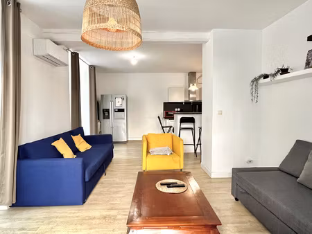 location appartement 3 pièces 70m² marseille 1er