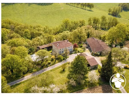 vente propriété 15 pièces 507 m2 à frégimont