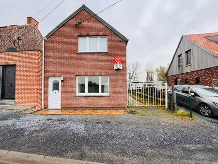 huis te koop in zonnebeke met 3 slaapkamers