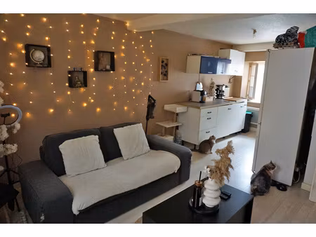 location appartement 2 pièces 31m² paray le monial 71600