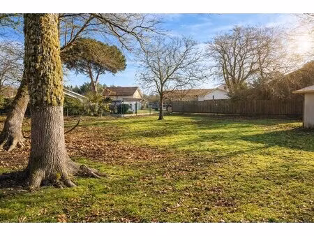 magnifique terrain de 1712 m²