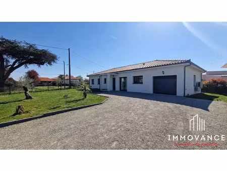 vente maison 5 pièces 118 m² à castelsarrasin (82100)  260 000 €