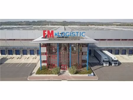 location entrepôt marolles sur seine 77130 2822m² à 83622m²