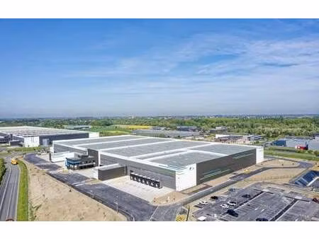 location entrepôt 26 126 m²