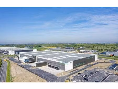 location entrepôt douvrin 62138 25587m²