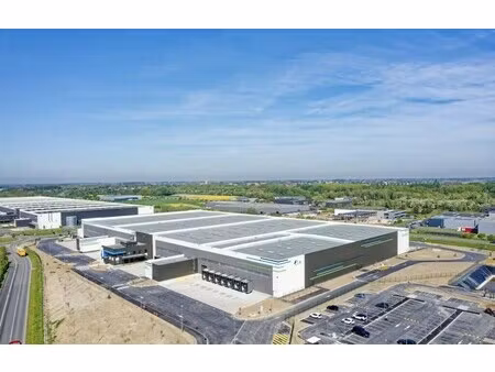 location entrepôt douvrin 62138 26126m²