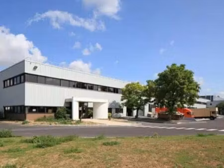 location entrepôt gonesse 95500 8036m²