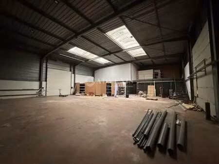 location local d’activités gretz armainvilliers 77220 650m²