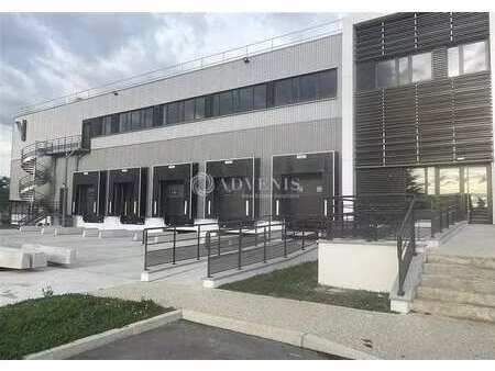 location entrepôt garges les gonesse 95140 2794m² à 12633m²