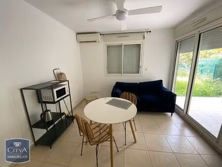location appartement 1 pièce 25m² st denis 97400