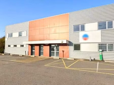 location local d’activités chanteloup les vignes 78570 1546m²