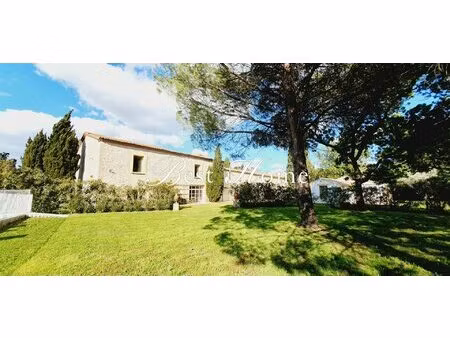 a vendre superbe mas en camargue   sur plus 1 hectares de terrain avec au total de 16...