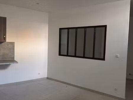 location appartement 1 pièce 32m² soissons 02200