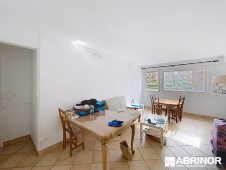 location appartement 4 pièces 72m² lille 59000