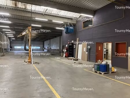 location local d'activités 4 003 m²