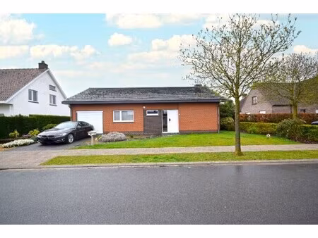 bungalow in rustige woonwijk