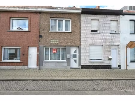 roeselare - gesloten woning in het centrum van roeselare