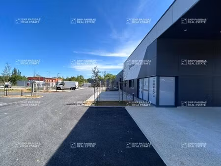 location bureaux 150 m²