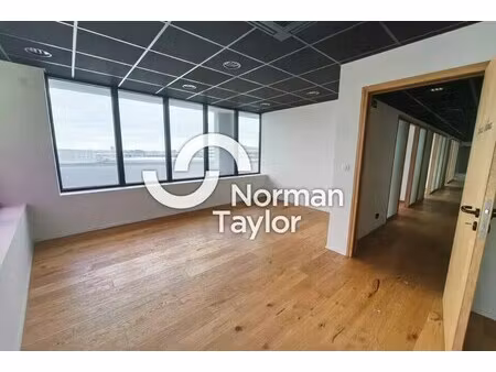 vente commerce 177 m²