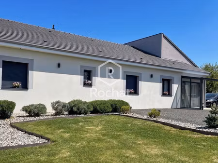 maison contemporaine de 2017 commune voisine de digoin et