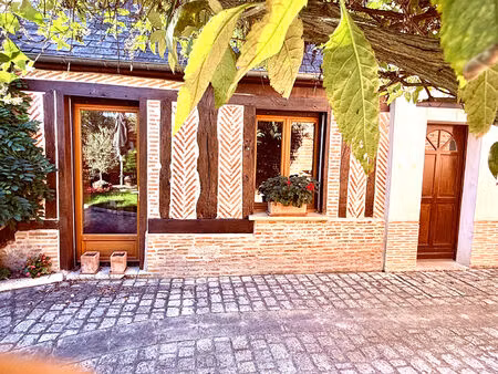 vente maison 8 pièces  114.00m²  la ferté