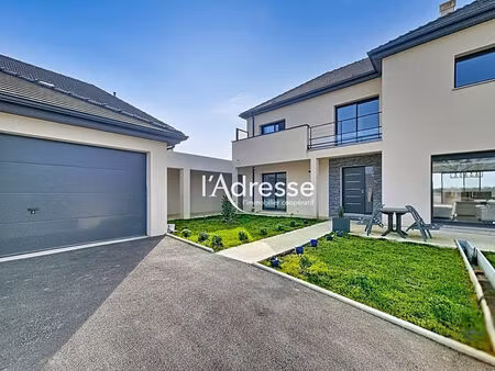 vente maison 6 pièces  166.00m²  bailly