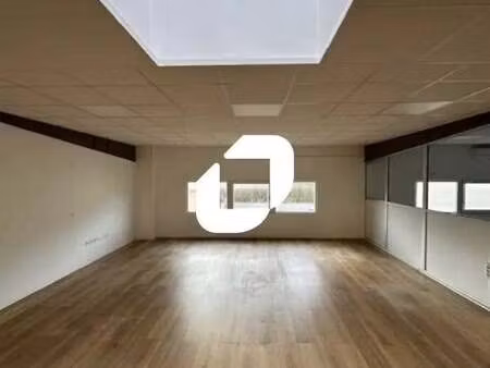 location bureaux 125 m²