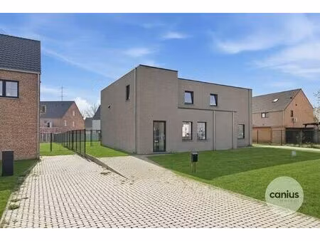 huis te koop in bilzen-hoeselt met 3 slaapkamers