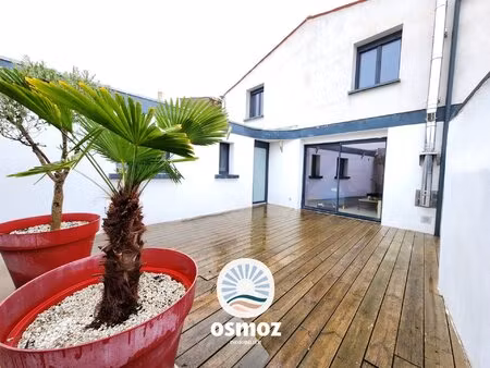 maison type 3 avec extérieur et stationnement !