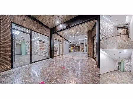 surface commerciale à vendre à place république française 35 liège (vbe06195)