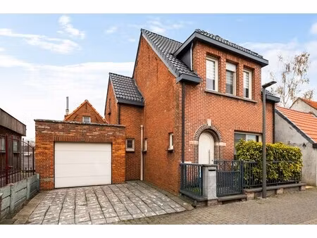 huis te koop in berendrecht met 3 slaapkamers