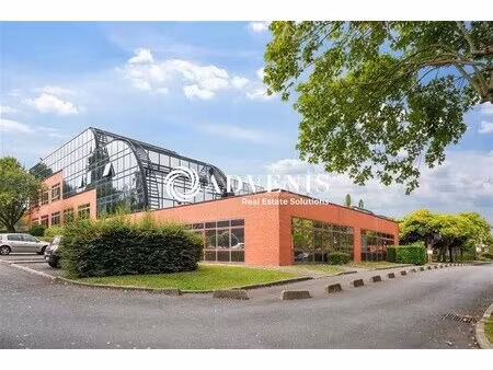 location bureaux 264 m² à 1 324 m²