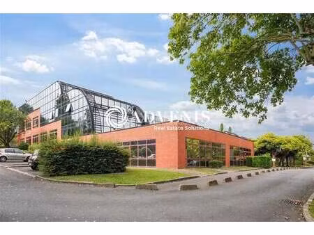 location bureaux 264 m² à 700 m²