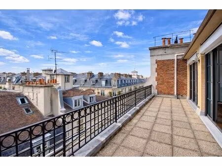 location bureaux 163 m² à 368 m²