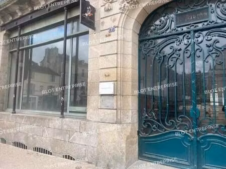 location bureaux 120 m²