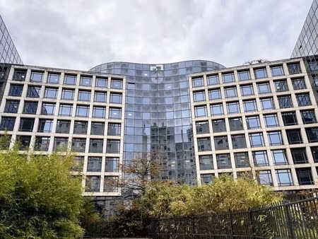 location bureaux 10 m² à 447 m²