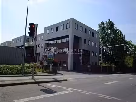 location bureaux 105m² à 1177m²