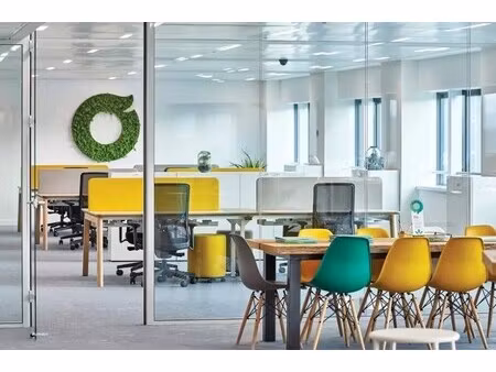 location bureaux 452 m² à 11 178 m²