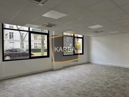 location bureaux 210 m²