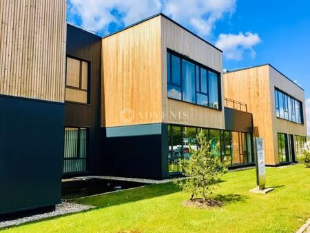 location bureaux 302 m²